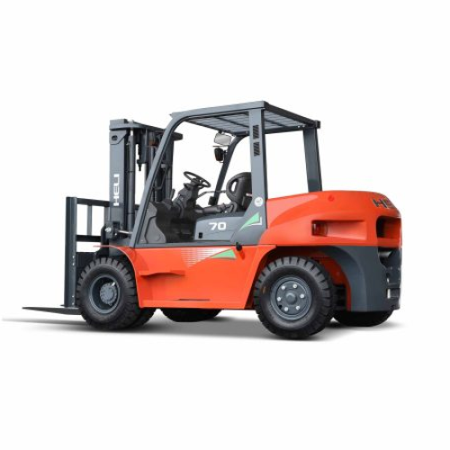 Xe nâng hàng 7 tấn chạy dầu