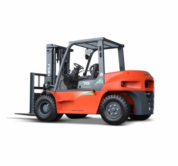 Xe nâng hàng 7 tấn chạy dầu