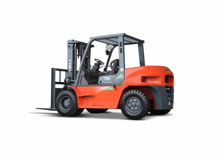 Xe nâng hàng 7 tấn chạy dầu