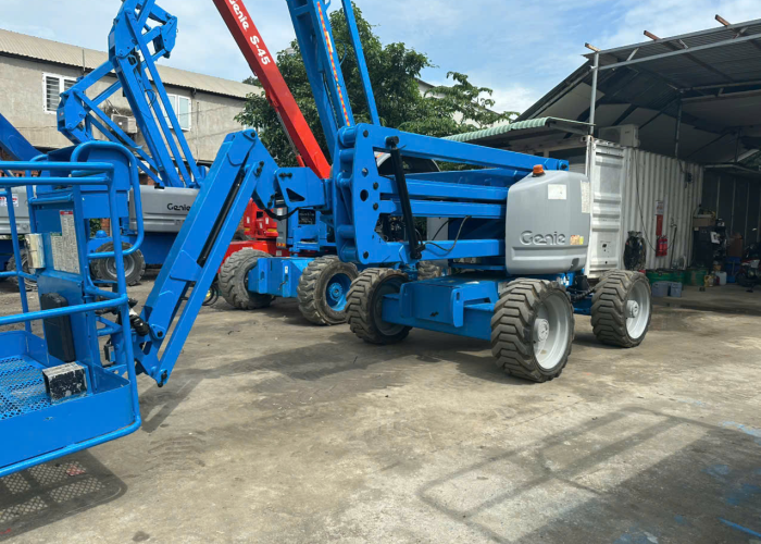 BÁO GIÁ CHO THUÊ XE NÂNG NGƯỜI DẠNG CẮT KÉO 6m – 8m – 12m TẠI HCM (MỚI NHẤT 2025)