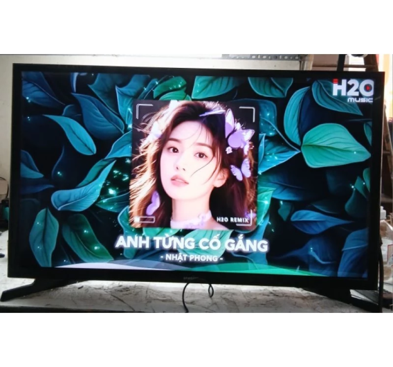 tivi samsung 32inch có mạng (kết nối box sẽ nhanh hơn)