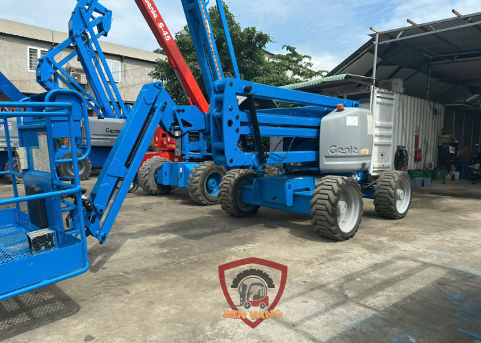 BÁO GIÁ CHO THUÊ XE NÂNG NGƯỜI DẠNG CẮT KÉO 6m – 8m – 12m TẠI HCM (MỚI NHẤT 2025)